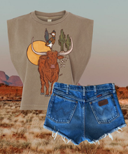 Load image into Gallery viewer, Desert Dreams muscle tee

